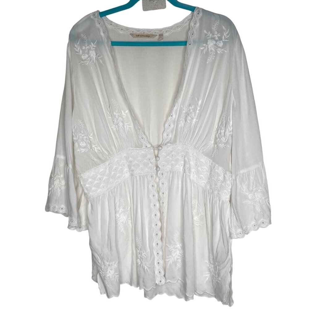 Soft Surroundings White Embroidered V-Neck Tunic Blouse